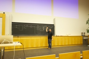 Golo Roden bei der JUGDA zum Thema Node.js